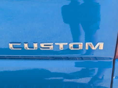 Used 2023 Chevrolet Silverado 1500 Custom image 15