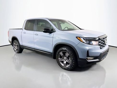 Certified 2024 Honda Ridgeline TrailSport image 27