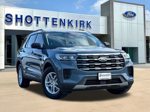 New 2026 Ford Explorer Active RWD image 1
