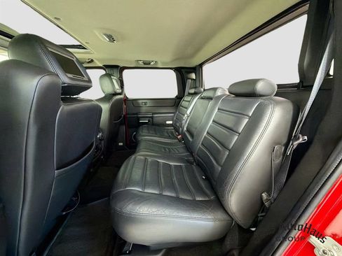 Used 2005 HUMMER H2 SUT w/ Preferred Equipment Group AWD/4WD image 40