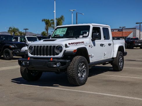 New 2026 Jeep Gladiator Mojave image 8