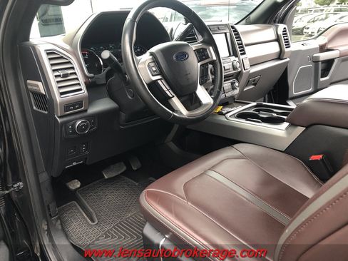 Used 2017 Ford F250 Platinum w/ FX4 Off-Road Package image 10