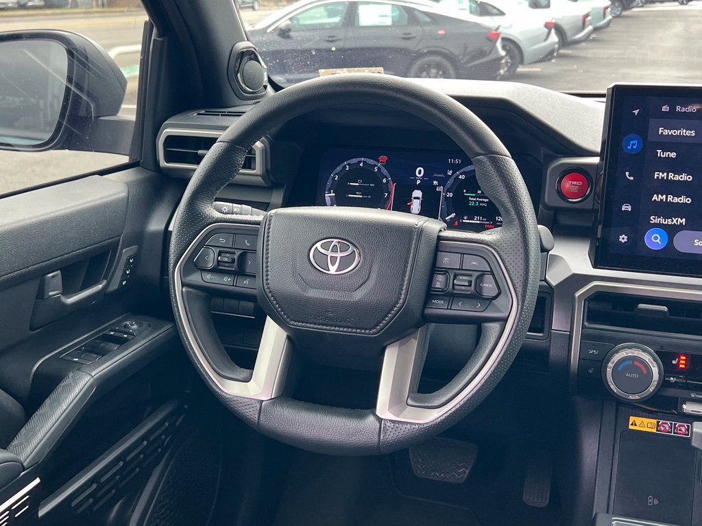 Used 2025 Toyota 4Runner TRD Off-Road Premium AWD/4WD image 13