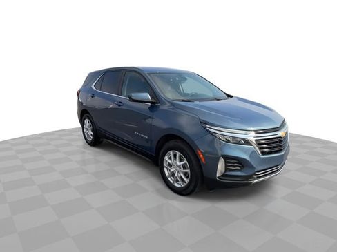 Certified 2024 Chevrolet Equinox LT image 2