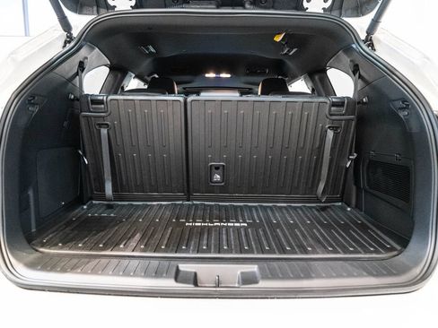 Certified 2026 Toyota Highlander XSE AWD/4WD image 38