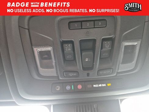 Used 2023 GMC Sierra 1500 AT4 w/ AT4 Premium Package AWD/4WD image 24