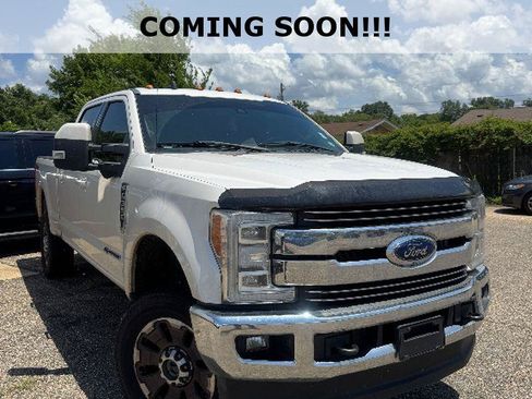 Used 2019 Ford F350 Lariat w/ Lariat Ultimate Package AWD/4WD image 1