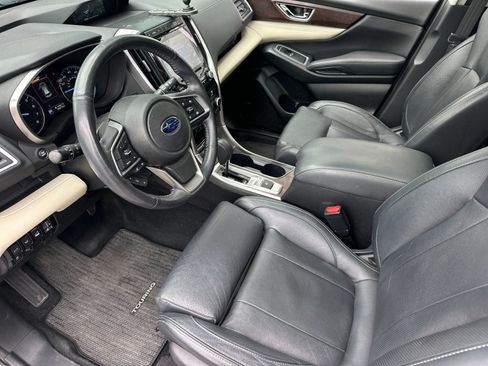 Used 2022 Subaru Ascent Touring AWD/4WD image 9