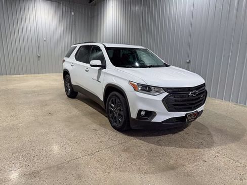 Used 2021 Chevrolet Traverse RS AWD/4WD image 9