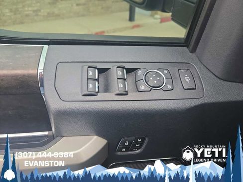 Used 2022 Ford F350 Lariat w/ Black Appearance Package image 31