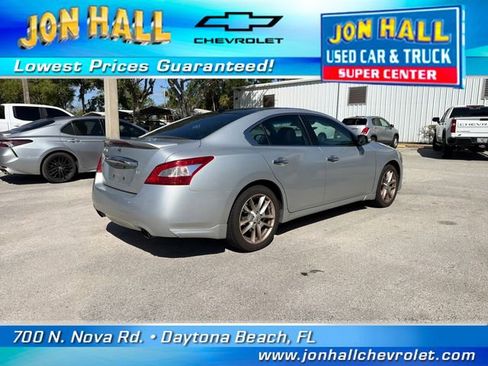 Used 2009 Nissan Maxima 3.5 SV w/ Premium Pkg image 4