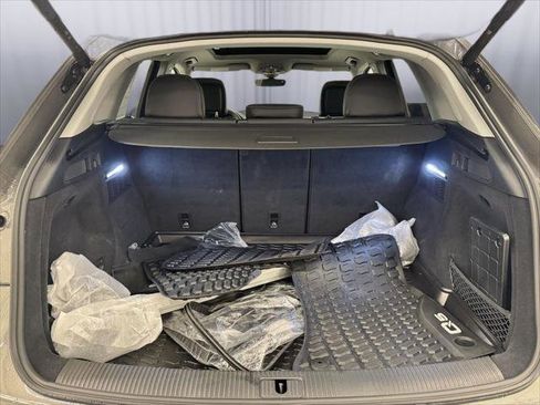 Certified 2025 Audi Q5 2.0T Premium Plus w/ Premium Plus Package image 21