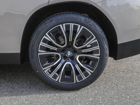 New 2026 BMW X3 xDrive30 w/ Premium Package image 9