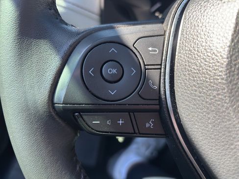 Used 2024 Toyota RAV4 XLE Premium image 12