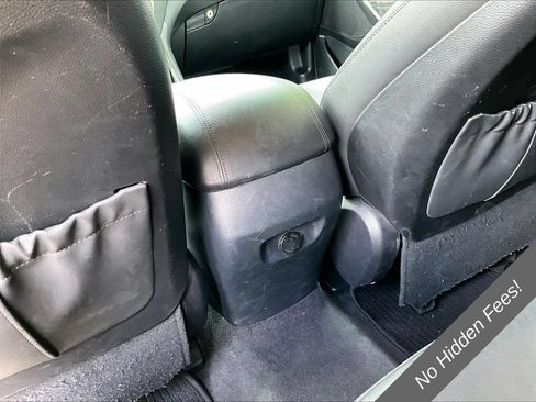 Used 2018 Hyundai Santa Fe Sport 2.0T AWD/4WD image 29