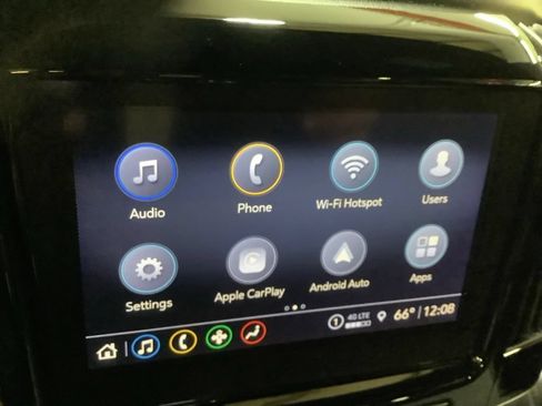 Used 2023 Chevrolet Traverse LT AWD/4WD image 39