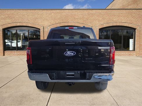 Used 2024 Ford F150 XLT w/ Mobile Office Package image 4