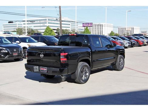 New 2026 Nissan Frontier SV image 4