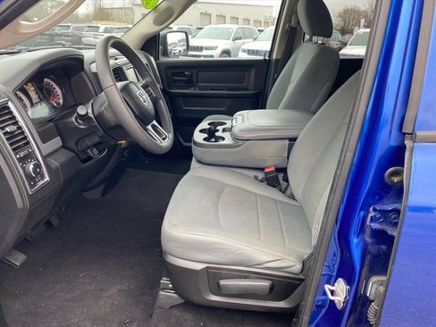 Used 2018 RAM 1500 Express image 9