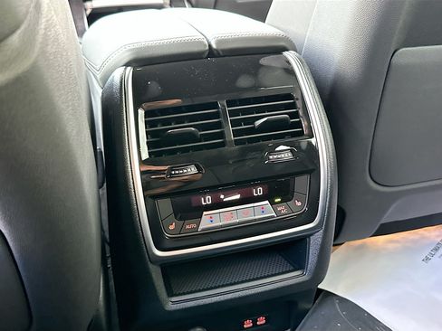 New 2026 BMW X5 M60i AWD/4WD image 18