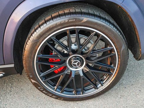 Used 2024 Mercedes-Benz GLS 63 AMG 4MATIC image 9