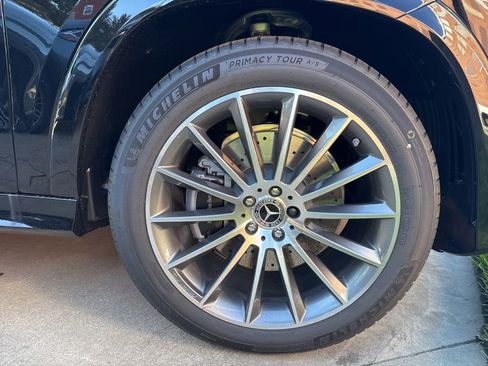 New 2026 Mercedes-Benz GLE 450 4MATIC image 11