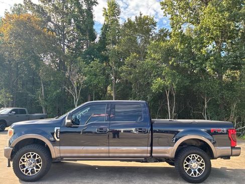 Used 2022 Ford F350 King Ranch w/ King Ranch Ultimate Package AWD/4WD image 2