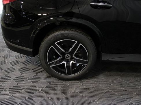 New 2026 Mercedes-Benz GLC 300 4MATIC image 11