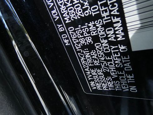 Used 2018 Volvo XC90 T6 Momentum w/ Convenience Package image 69