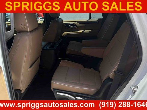 Used 2023 Chevrolet Tahoe Premier AWD/4WD image 5