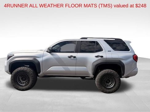 Used 2025 Toyota 4Runner SR5 AWD/4WD image 7