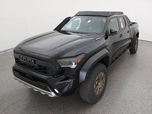 New 2025 Toyota Tacoma Trailhunter image 20