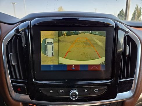Used 2019 Chevrolet Traverse High Country AWD/4WD image 27