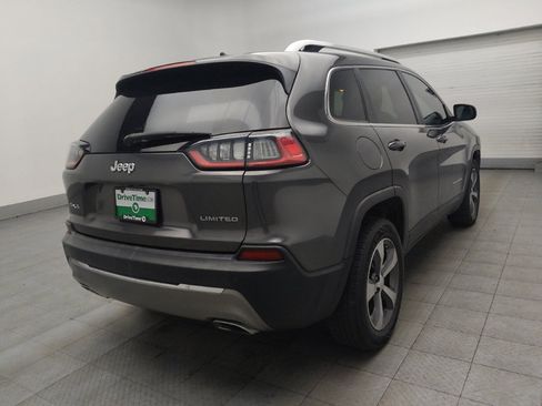 Used 2019 Jeep Cherokee Limited image 9