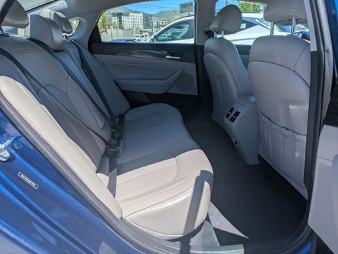 Used 2018 Hyundai Sonata Limited w/ Cargo Package FWD image 29