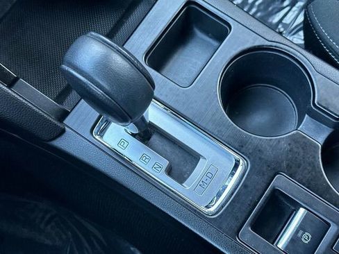 Used 2019 Subaru Outback 2.5i Premium w/ Popular Package #2 image 26