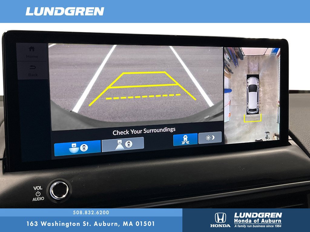 New 2026 Honda Pilot Touring image 13