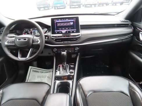 Used 2023 Jeep Compass Altitude w/ Convenience Group image 25