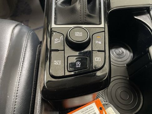 Certified 2023 Kia Sportage EX image 30