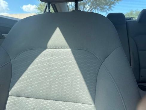 Used 2019 Hyundai Elantra Value Edition FWD image 8