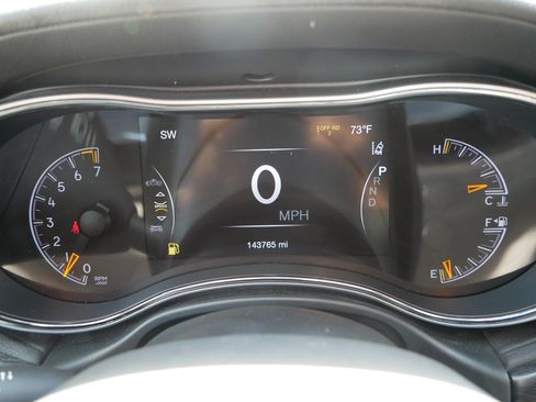 Used 2020 Jeep Grand Cherokee High Altitude AWD/4WD image 21