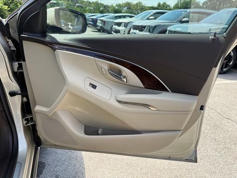 Used 2015 Buick LaCrosse Leather AWD/4WD image 21