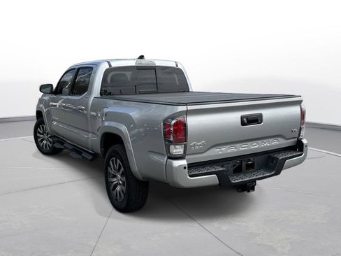Used 2023 Toyota Tacoma Limited image 8