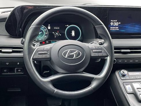 Used 2023 Hyundai Palisade Limited AWD/4WD image 17
