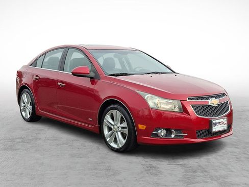 Used 2011 Chevrolet Cruze LTZ w/ RS Package image 7