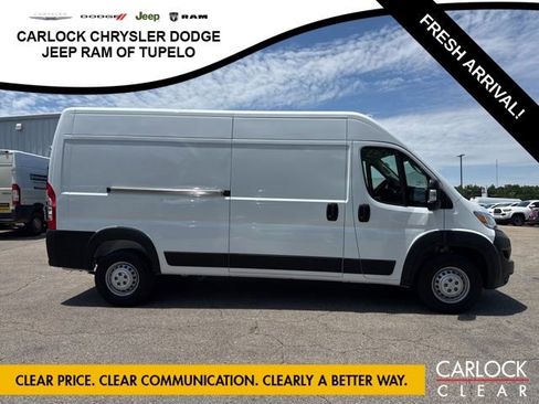 Used 2026 RAM ProMaster 2500 w/ Convenience Group FWD image 5