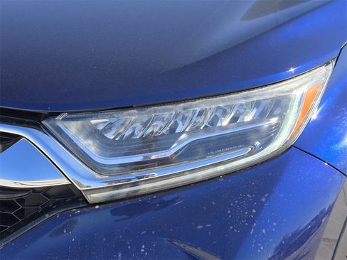 Used 2017 Honda CR-V Touring image 3