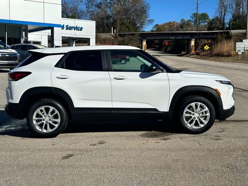 New 2026 Chevrolet TrailBlazer LS w/ LS Convenience Package image 2
