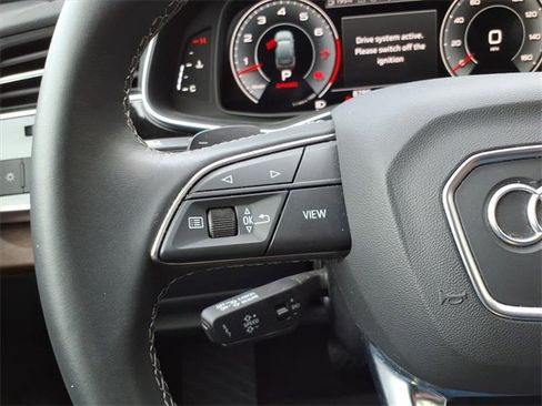 Used 2025 Audi Q7 3.0T Premium Plus image 17