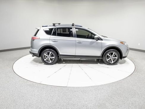 Used 2018 Toyota RAV4 XLE image 28